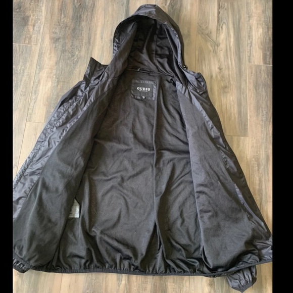 Guess windbreaker - Picture 4 of 4